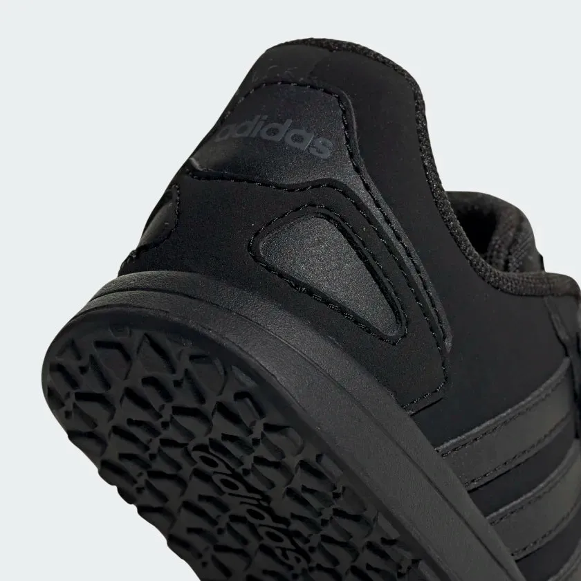 ADIDAS INFANT VS SWITCH 3 I - Core Black / Core Black / Core Black