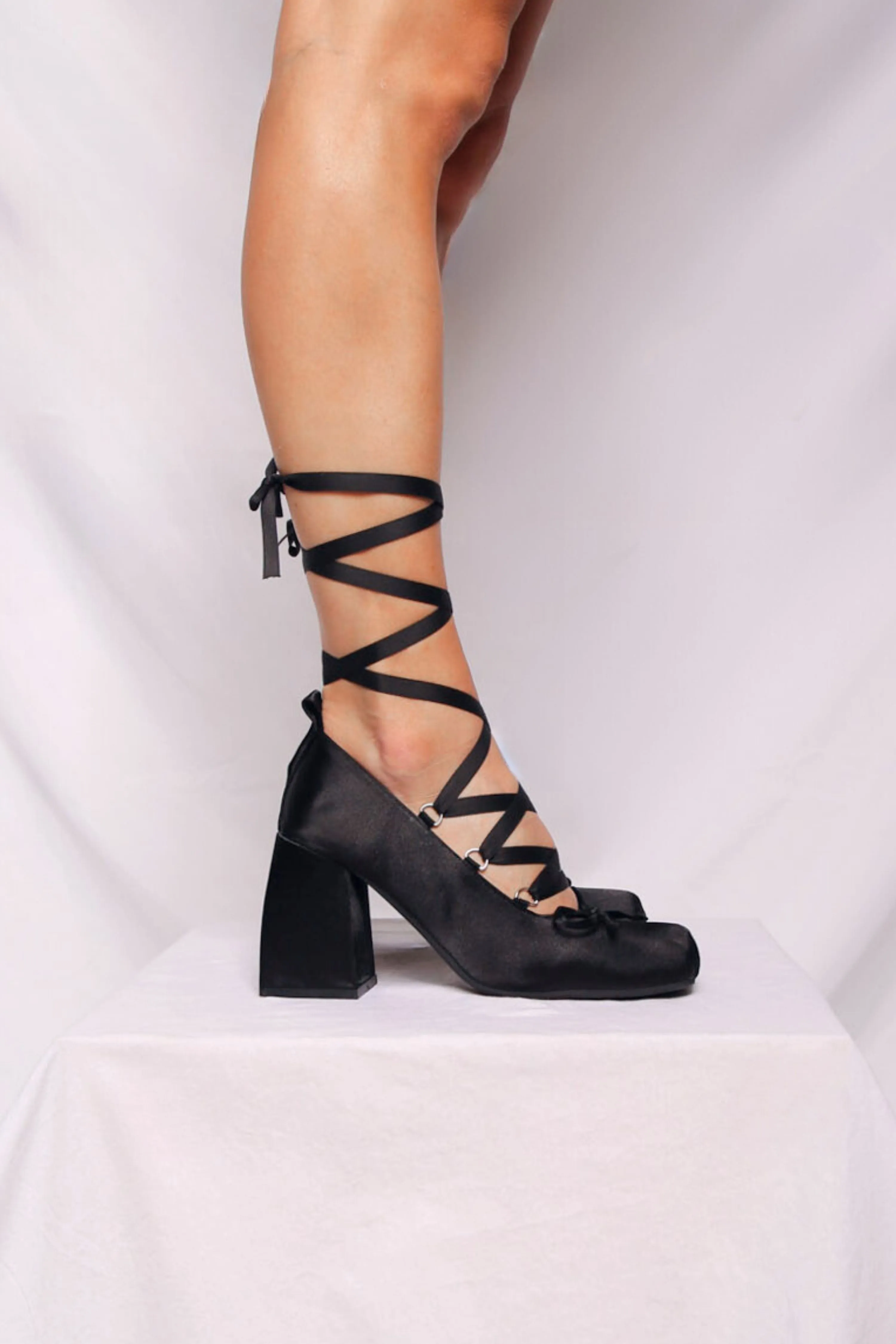 Arwen Platforms - Black