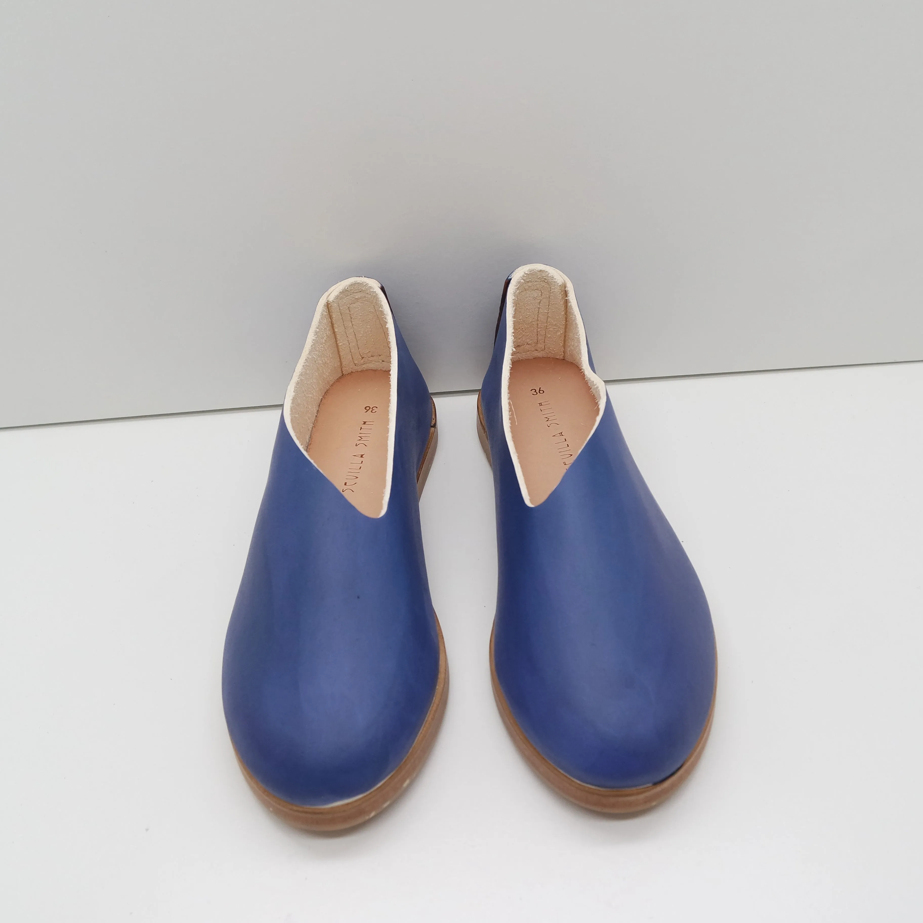 BBF24 SALE. SIZE 36. THE RAE. AZURE