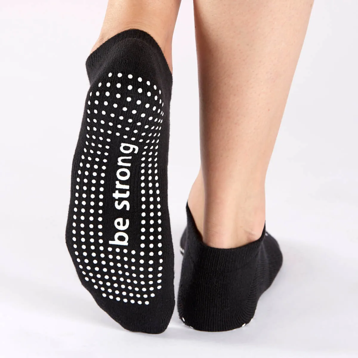 Be Strong Grip Socks (Black/White)