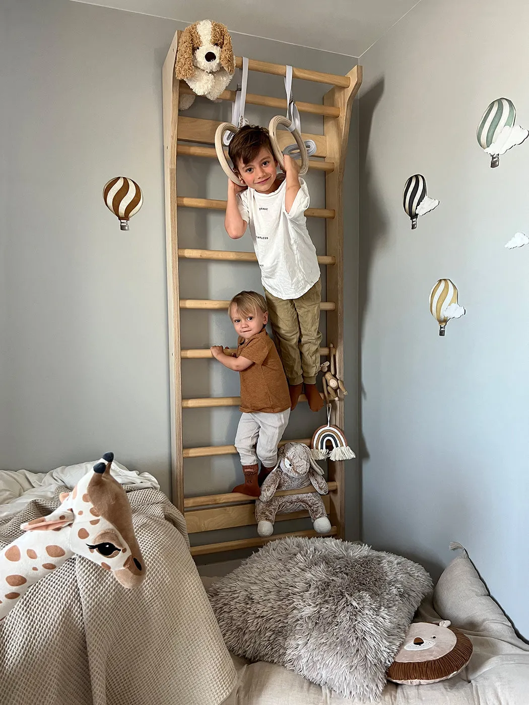 FitWood - TAIMI Wall Bars for Kids & Adults - White and Birch