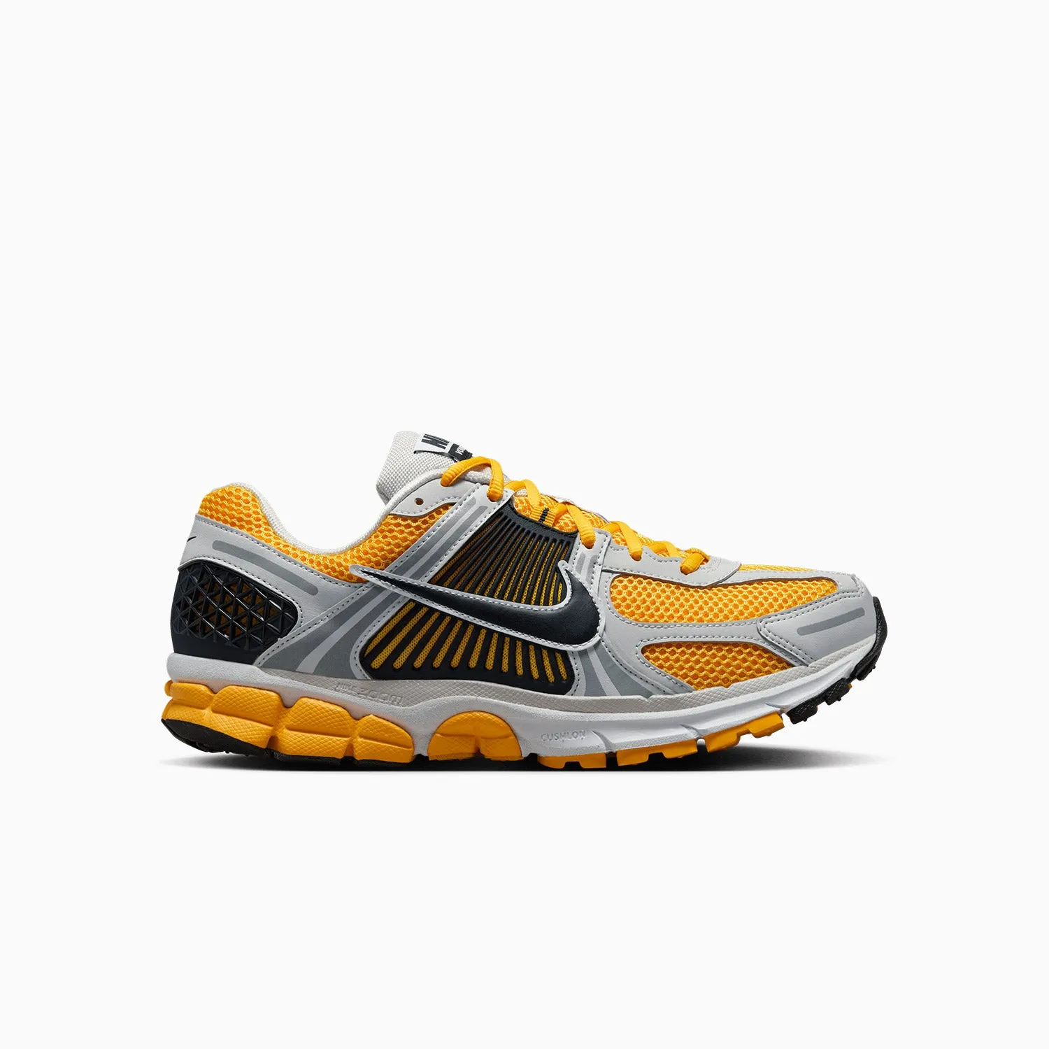 Men's Zoom Vomero 5 "University Gold"