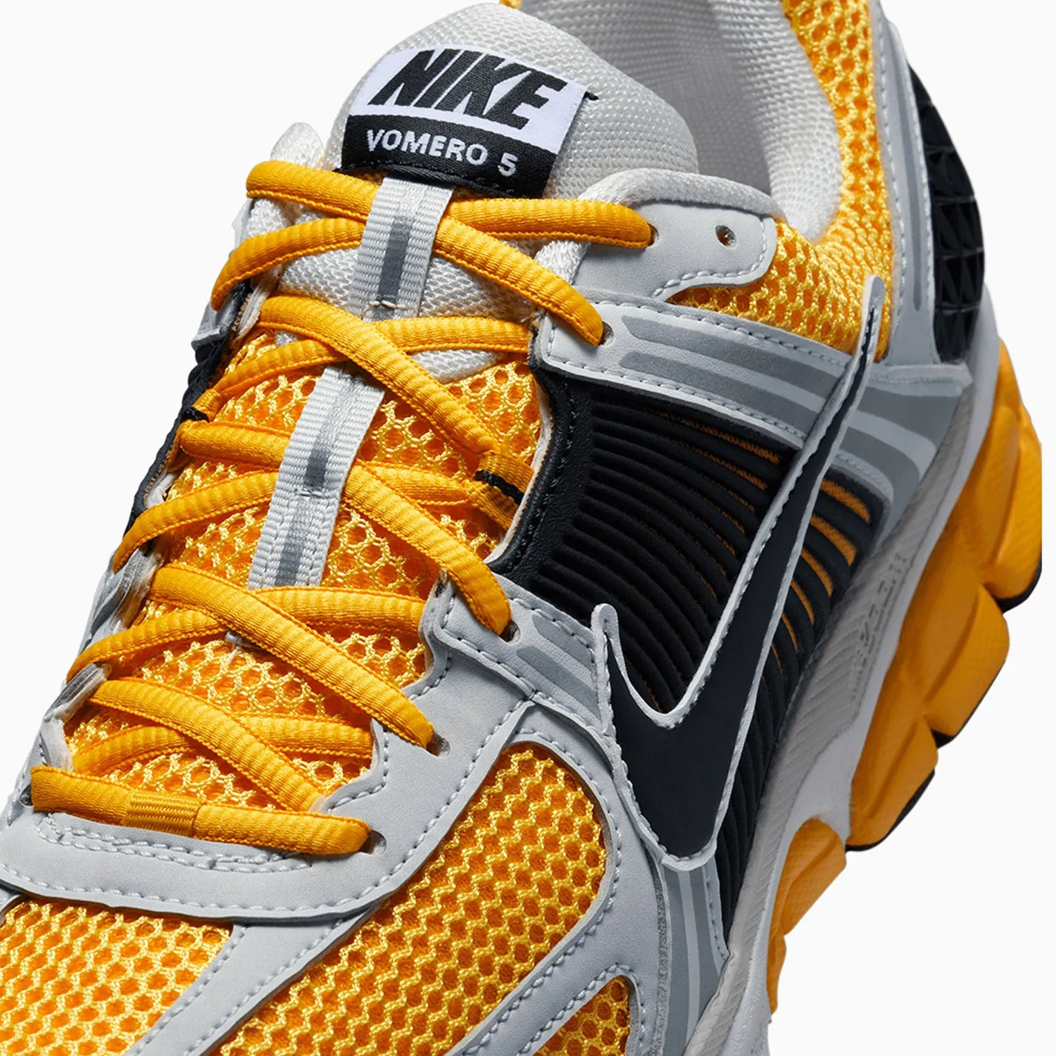 Men's Zoom Vomero 5 "University Gold"