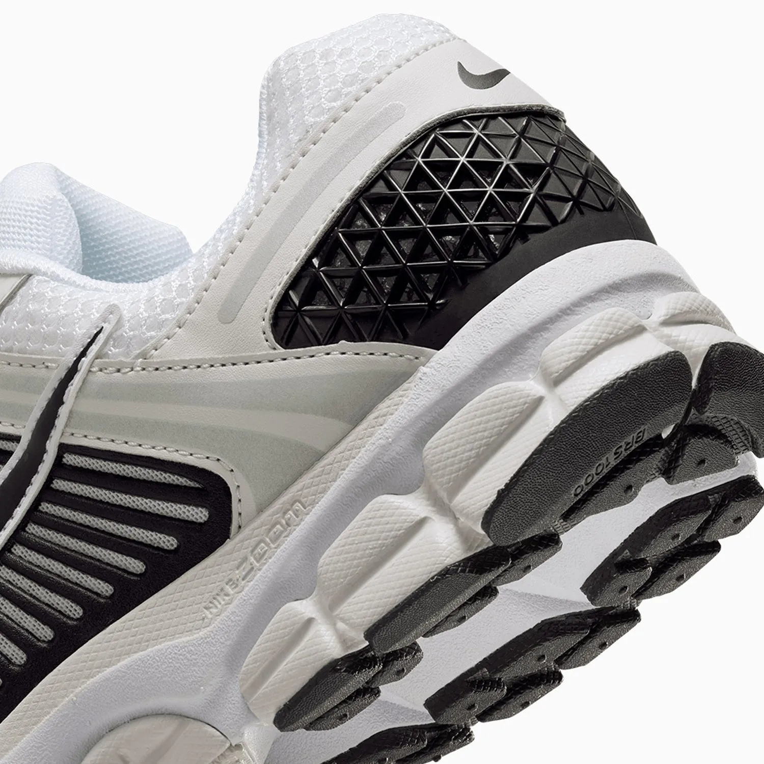 Men's Zoom Vomero 5 "White Black"