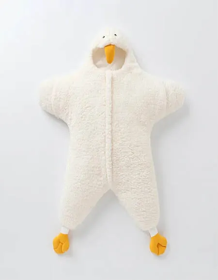 Sweet Dreams Snuggle Set: Adorable Baby Sleeping Clothes for Cozy Nights.