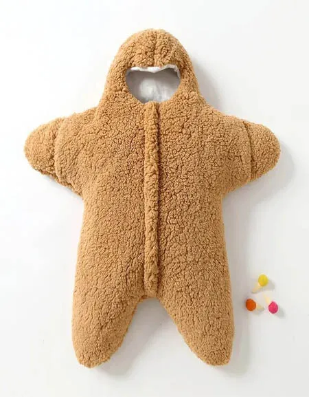 Sweet Dreams Snuggle Set: Adorable Baby Sleeping Clothes for Cozy Nights.