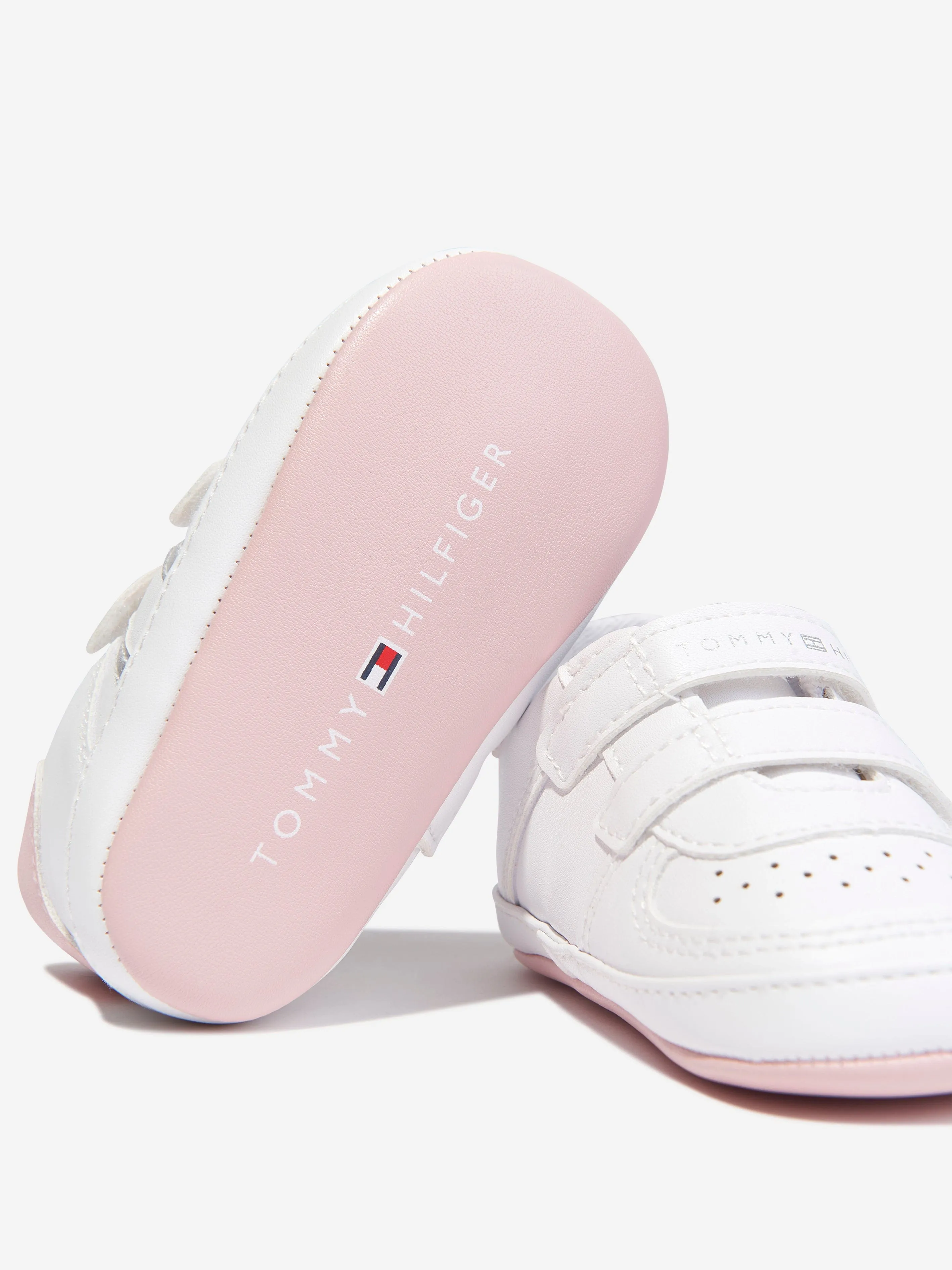 Tommy Hilfiger Baby Girls Flag Low Cut Velcro Trainers in White