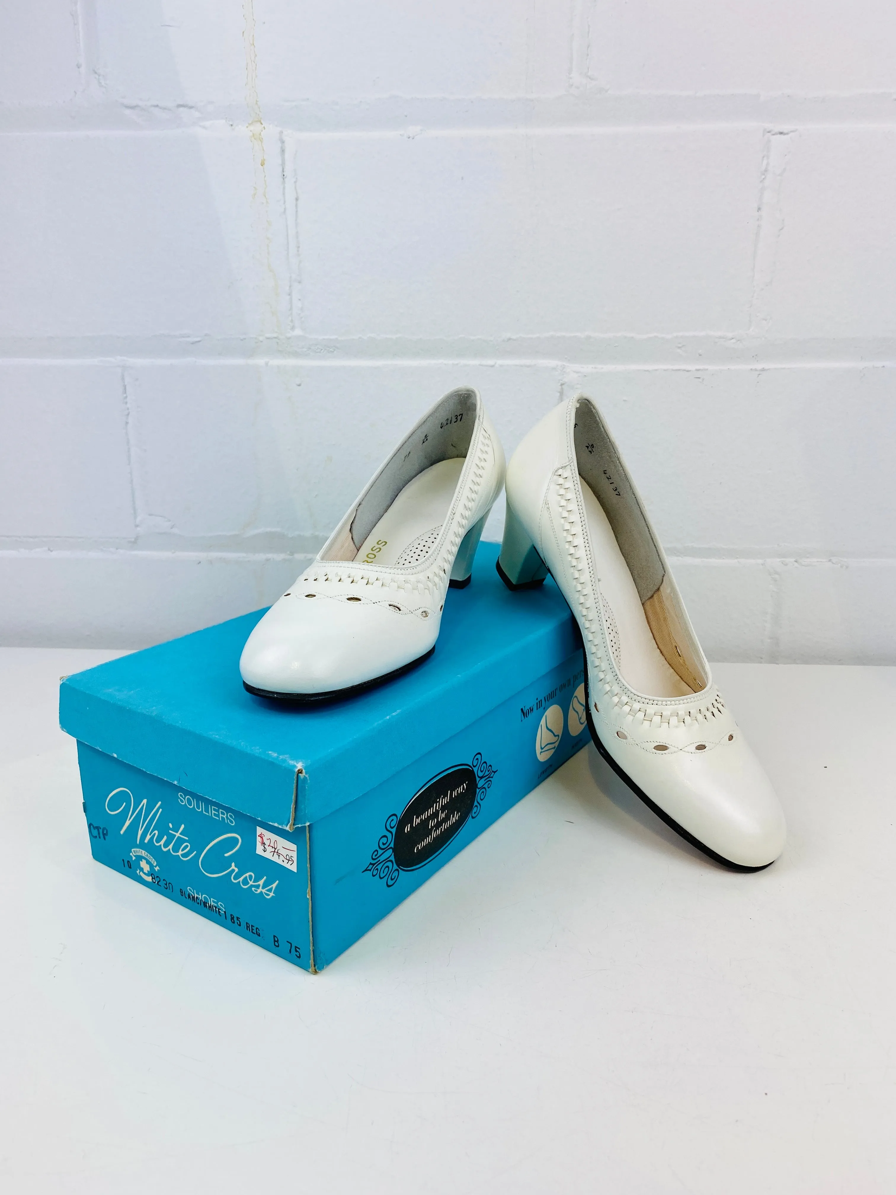 Vintage Deadstock Shoes, Women's 1980s White Leather Mid-Heel Pumps, NOS, 8230