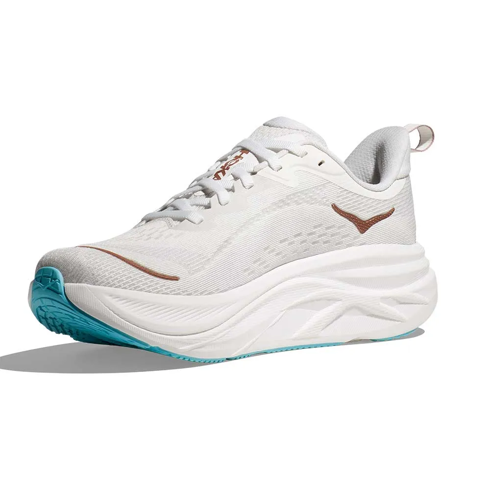 Women's Skyflow Running Shoe - Frost/Rose Gold - Regular (B)